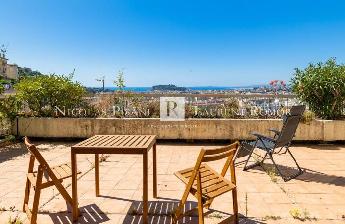 EXCLUSIVITÉ - NICE - Sur les hauteurs de Nice - APPARTEMENT Rez — photo 2