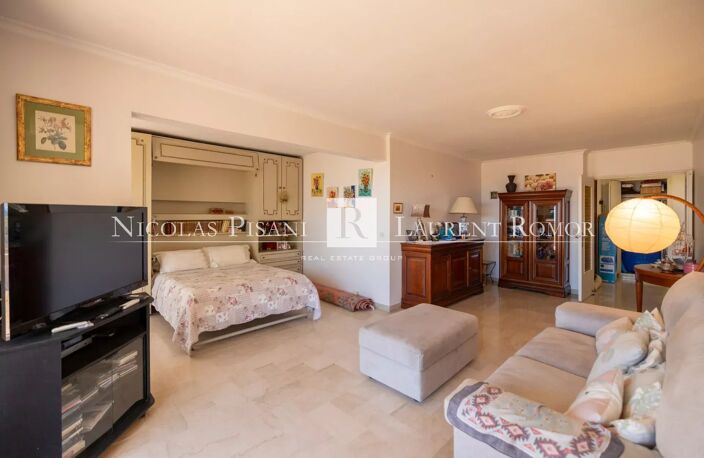 EXCLUSIVITÉ - NICE - Sur les hauteurs de Nice - APPARTEMENT Rez — photo 5