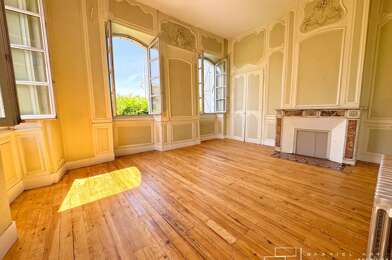 Appartement 4 pièces 130900 €