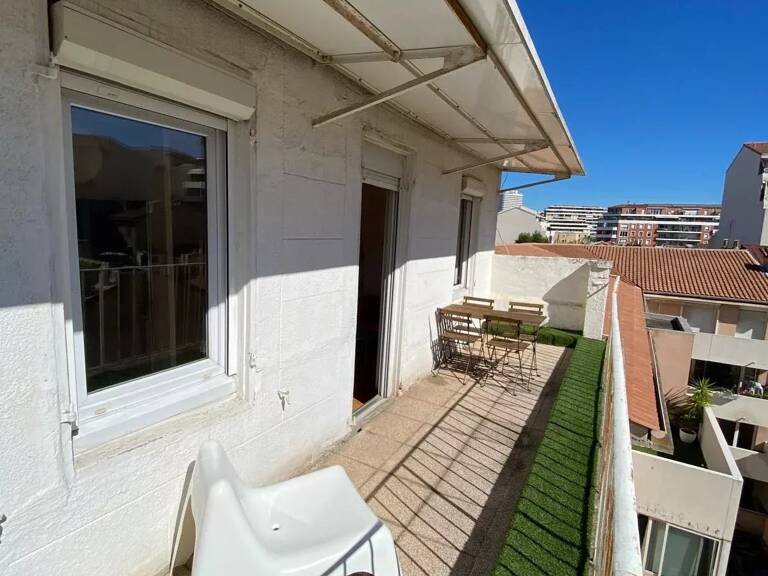 T1/2 dernier étage terrasse — photo 1