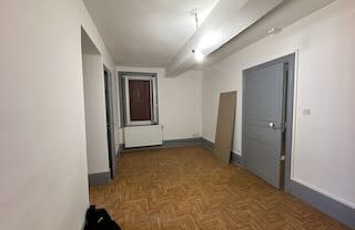APPARTEMENT TYPE 2 PROCHE CENTRE VILLE — photo 5