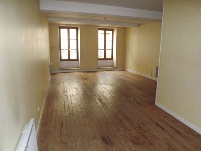 APPARTEMENT TYPE 2 CENTRE VILLE — photo 1