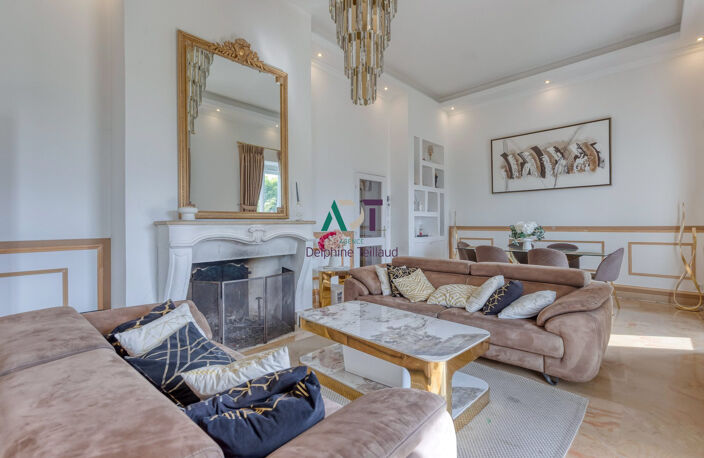 DUPLEX D'EXCEPTION de 152m2 A CORENC VILLAGE — photo 3
