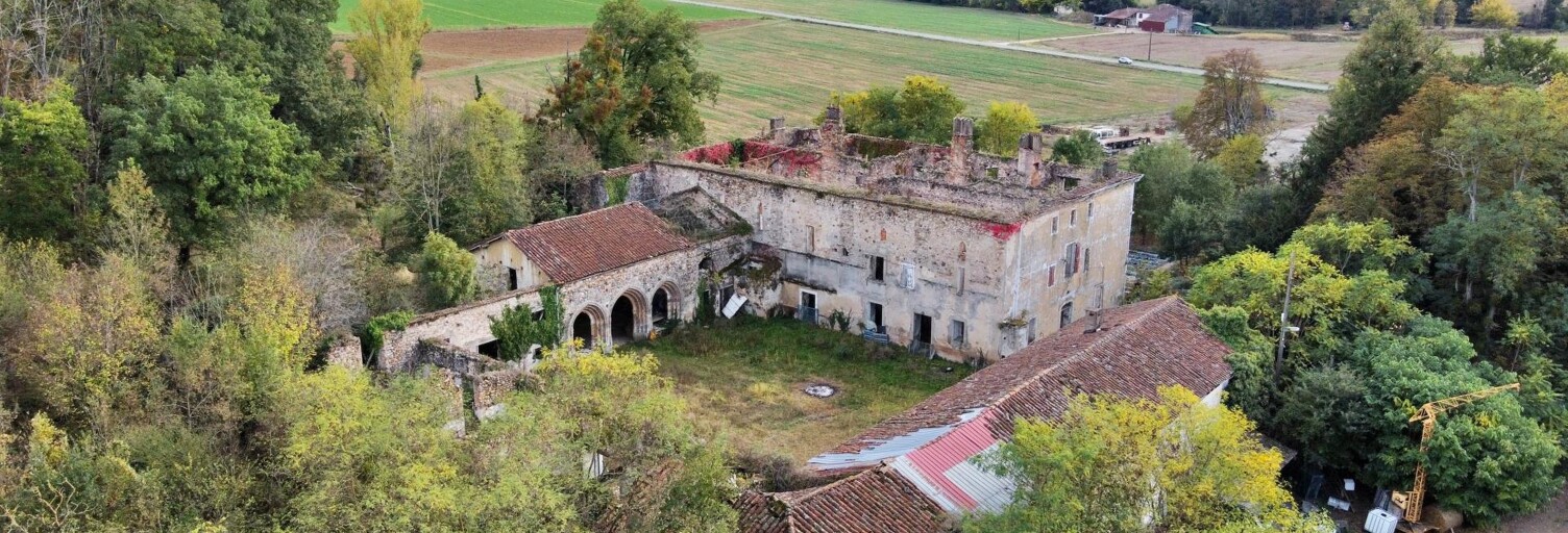 Maison 50 Pièces 3000 m² à vendre à Les Bordes-sur-Arize (09350)