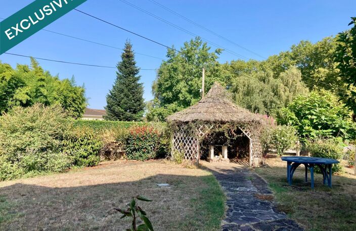 MAISON  AVEC JARDIN GARAGE ET DEPENDANCE — photo 2