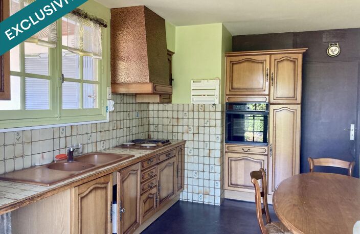 MAISON  AVEC JARDIN GARAGE ET DEPENDANCE — photo 4