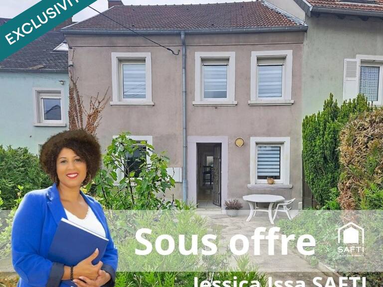 Maison de village plein de potentiel à découvrir ! — photo 1
