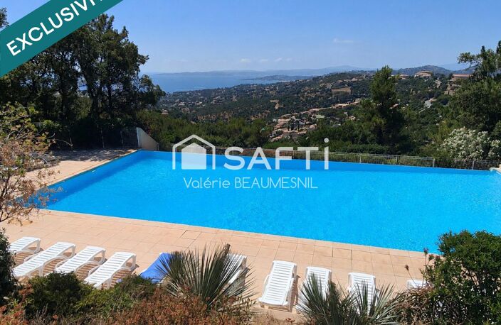 T 3 - TERRASSE PANORAMIQUE MER, GOLFE ET  VILLAGE DE SAINT TROPEZ  PISCINE  TENNIS - CALME - NATURE - BELLES PRESTATIONS — photo 2