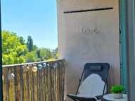 VENTE URGENTE - T4 avec balcon, cave et garage dans copro rénovée. — photo 2