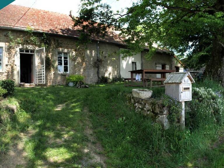 Magnifique propriété composée d'une maison principale, d'un gite et d'une piscine couverte, — photo 1