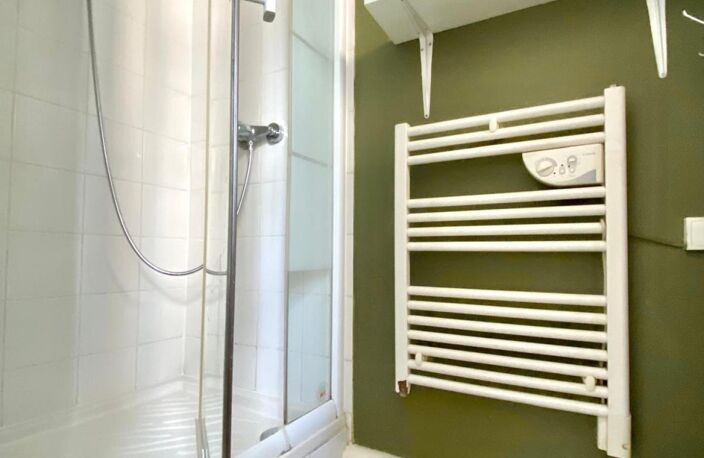 CHANTENAY STE-ANNE  T2  34 m2 AVEC EXTERIEUR PRIVE — photo 4