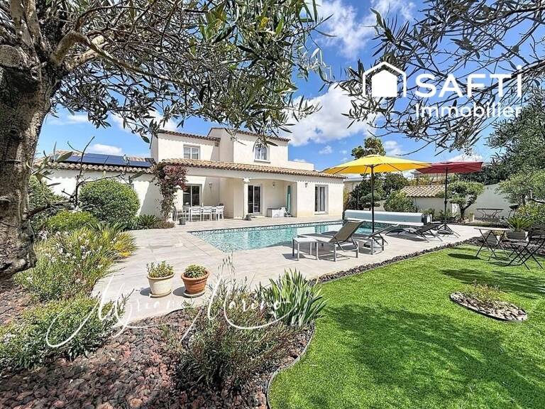 Villa avec piscine à Saint-Aygulf  185m² au calme proche plages et centre — photo 1