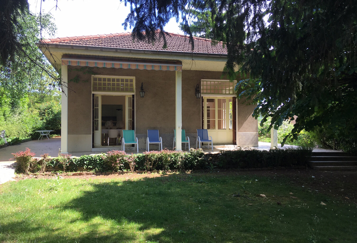 Belle maison meublée 3 chambres jardin de 1000 m2 proximité — photo 1
