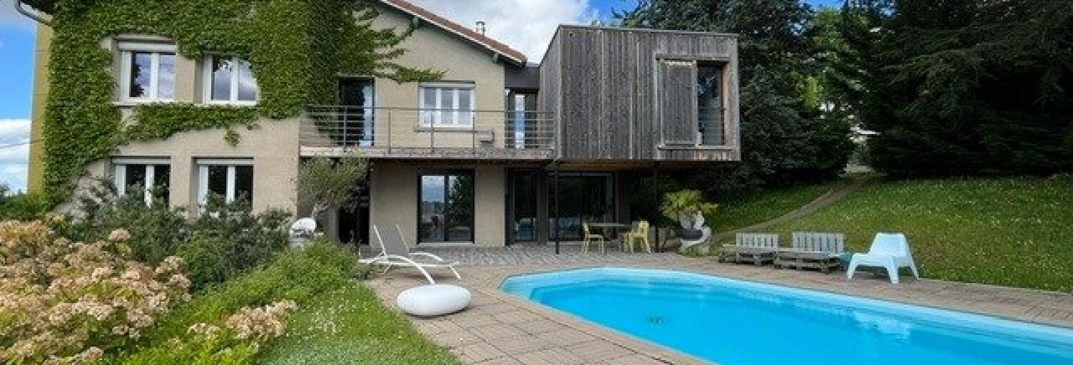 Maison 9 Pièces 210 m² à vendre à Saint-Étienne (42100)