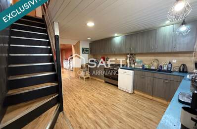 MAISON FAMILIALE  + DOUBLE GARAGE ET PETIT JARDIN — photo du bien