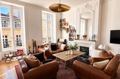 Appartement 4 pièces 699000 €