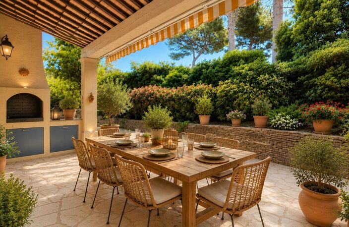 Une maison au charme provençal où tout se fait à pied, entre douceur de vivre et esprit vacances Coup de cœur assuré à Cavalaire-sur-Mer ! — photo 3