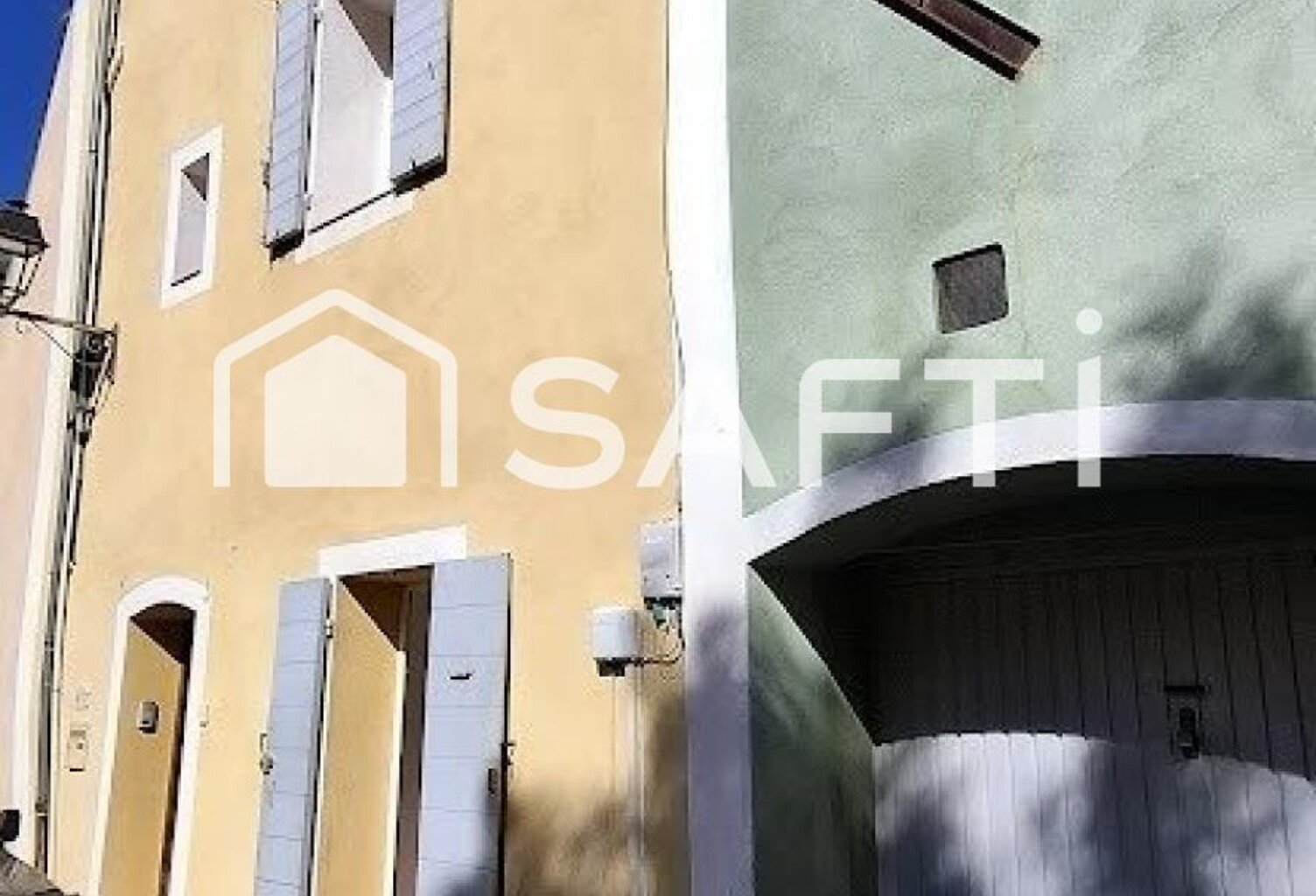 Maison de Maison de village de 145 m² avec grande terrasse et garage, idéalement située au cœur du centre ancien. À découvrir sans tarder ! — photo 1