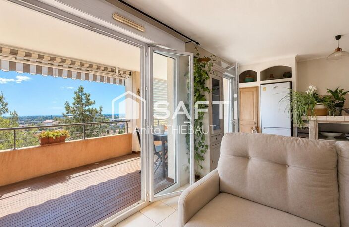 Saint Raphael - Appartement de 75 m² vu mer avec et garage — photo 2