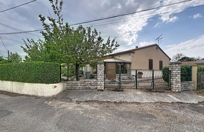 Maison de plain pieds dans secteur prisé — photo 2