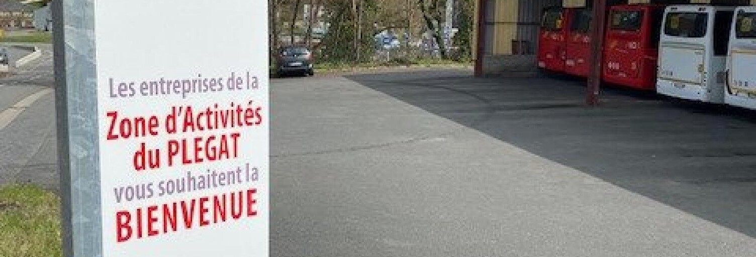 Commerce 8 Pièces 1025 m² à vendre à Aubin (12110)