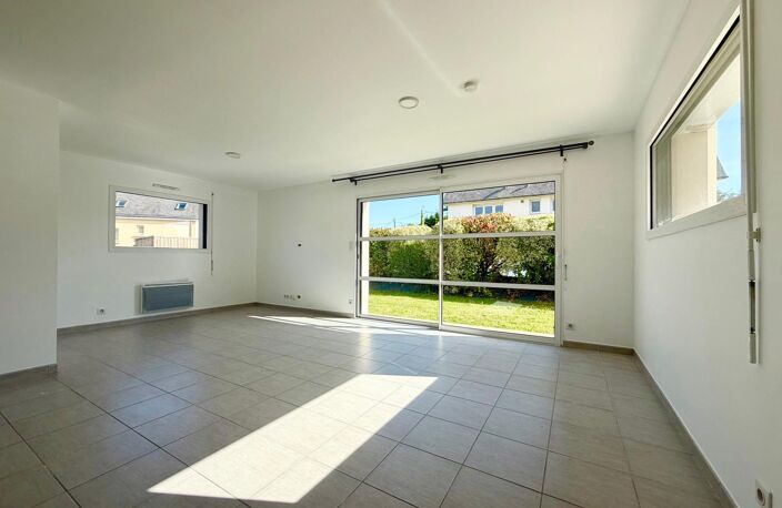 Maison plain-pied, 3 chambres, le bourg à pied. — photo 5
