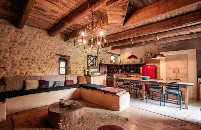 Mas du XVIII? près d'Anduze : 459 m², 4 logements — photo 2