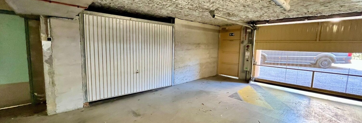 Garage  28 m² à vendre à Hyères (83400)