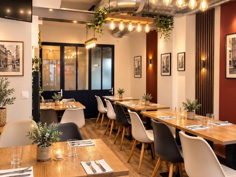 Restaurant avec Extraction Quartier SENTIER — photo 1