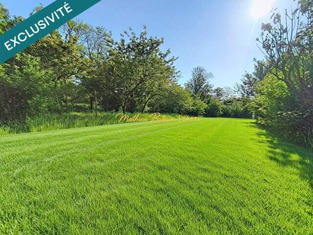 Maison rénovée avec 3300 m² de terrain à Vron — photo du bien