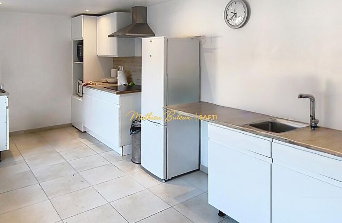 Maison rénovée avec 3300 m² de terrain à Vron — photo 5