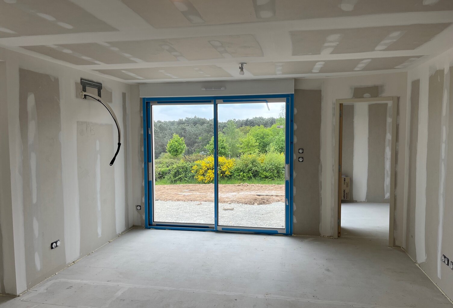 MAISON MODULAIRE À OSSATURE BOIS A BATIR — photo 1