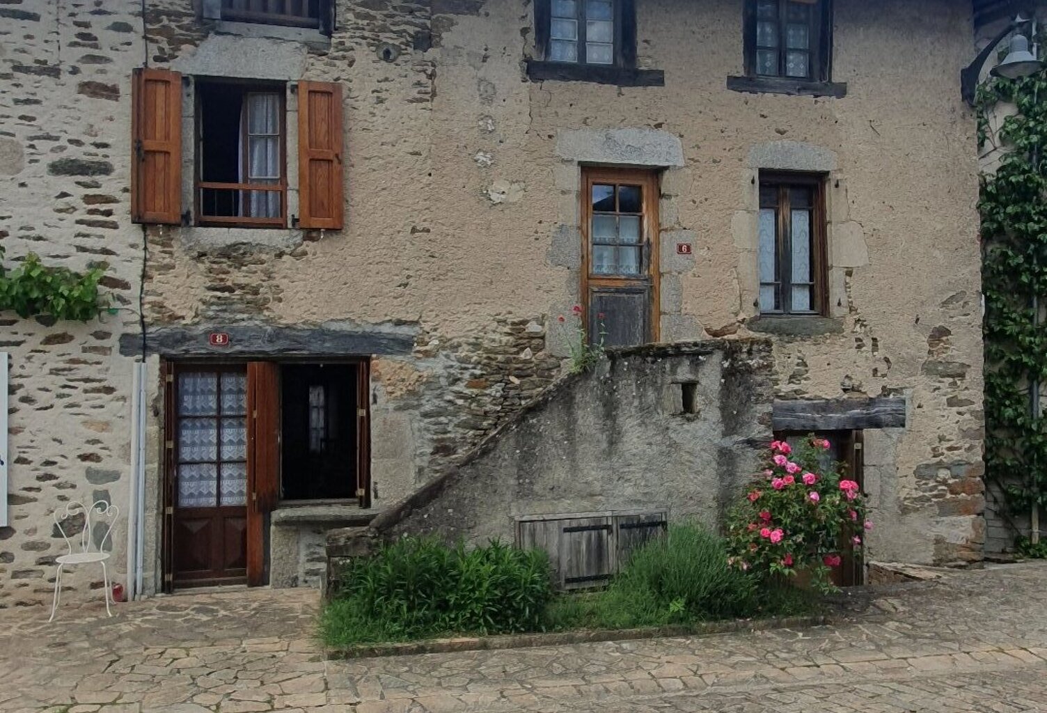Petite maison avec son jardin — photo 1