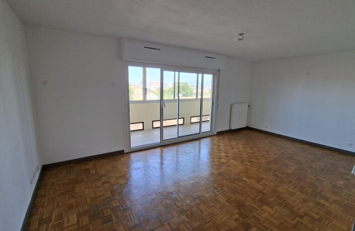 APPARTEMENT T4 MAZARGUES- SAINT ANNE13009 MARSEILLE — photo 5