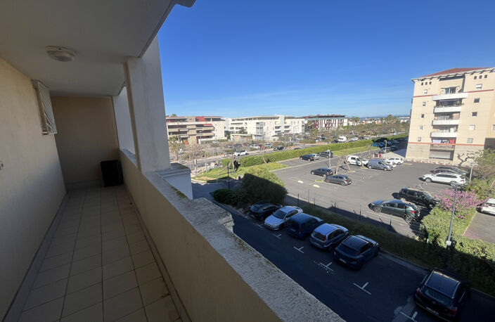 Sète   Les Plages Dorées | T2 vue port | 30m2 — photo 5