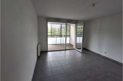 Appartement 3 pièces 759 €