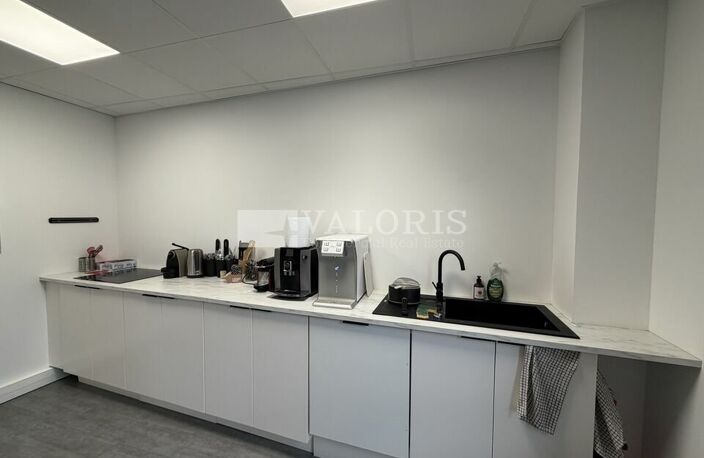 BUREAUX à LOUER — photo 5