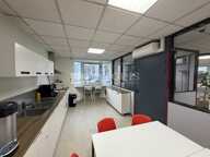 BUREAUX à LOUER — photo 2