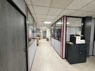 BUREAUX à LOUER — photo 4