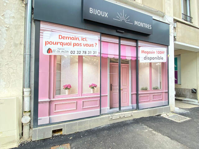 EVREUX Local commercial de 72 m2 — photo du bien
