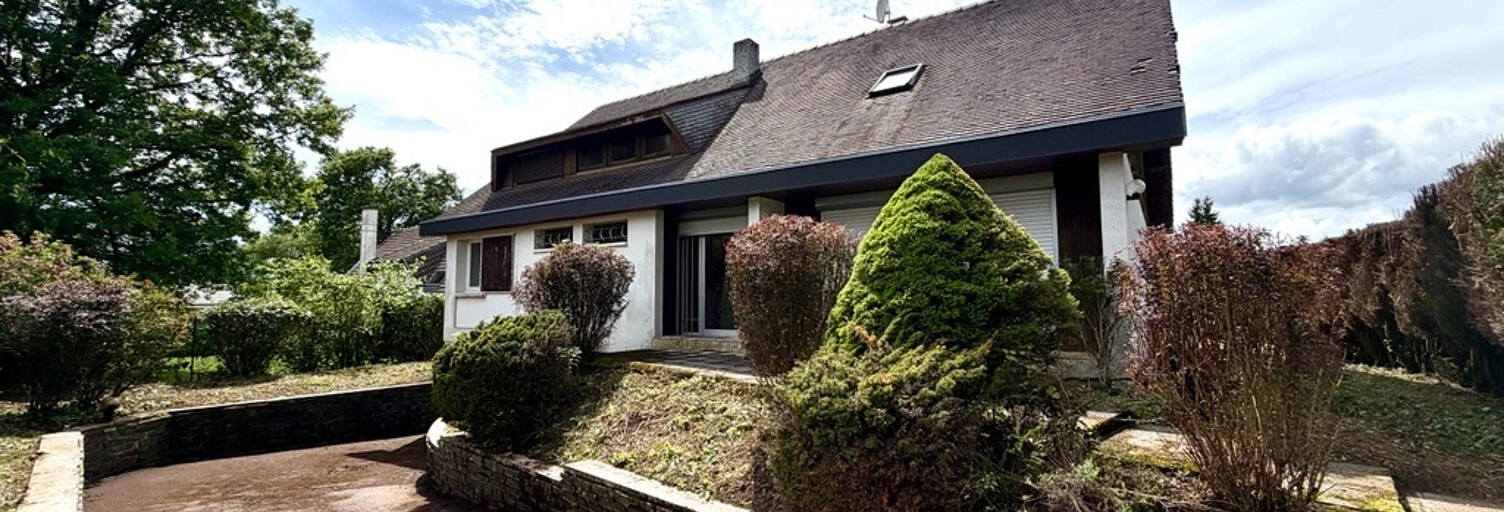 Maison 8 Pièces 210 m² à vendre à Charleville-Mézières (08000)