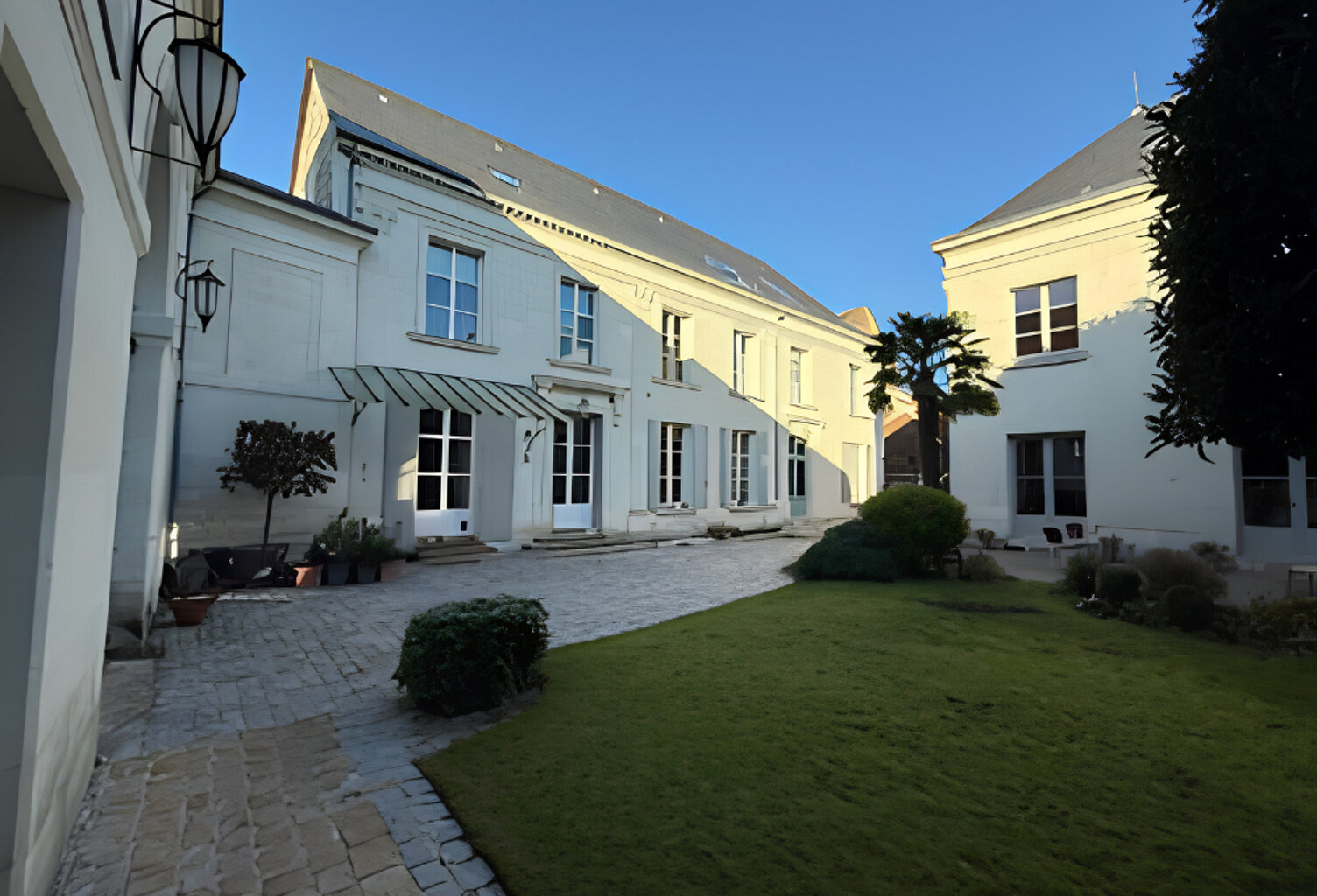 RARE -HOTEL PARTICULIER — photo 1