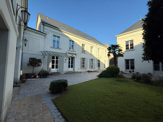 RARE -HOTEL PARTICULIER — photo du bien