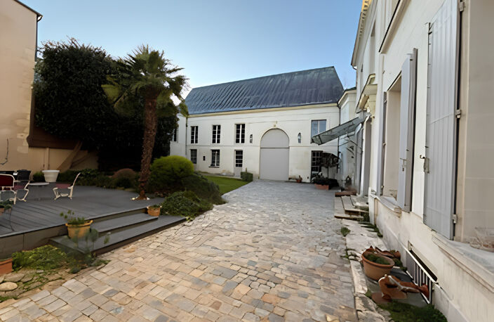 RARE -HOTEL PARTICULIER — photo 2