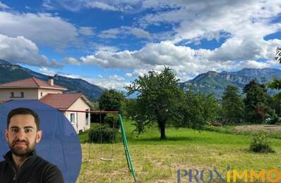 Terrain constructible — photo du bien