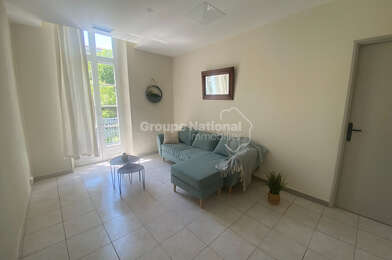 Appartement 3 pièces 793 €