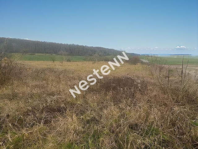 Prouvais - Terrain à bâtir - 730m² — photo du bien