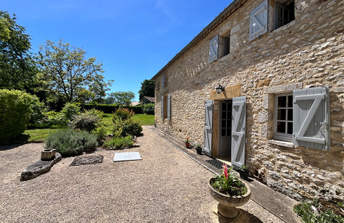 Maison en pierre entre Monpazier et Beaumont du Perigord — photo 3