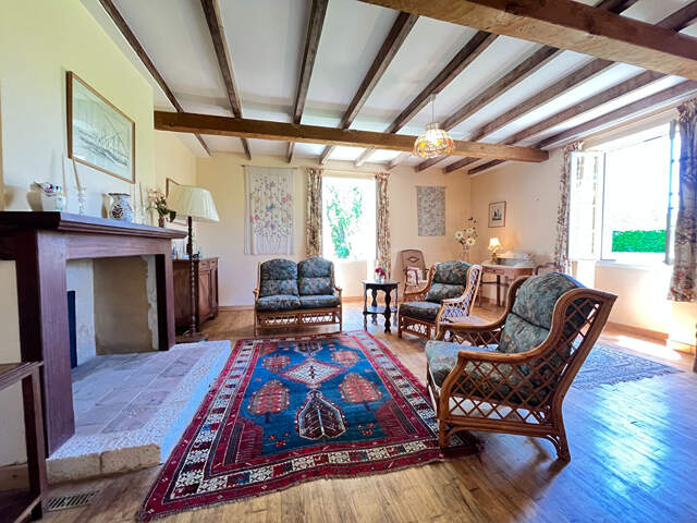 Maison en pierre entre Monpazier et Beaumont du Perigord — photo du bien