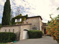 VILLA DE 154 M2 A MOUGINS CHEMIN DU CHATEAU — photo 3